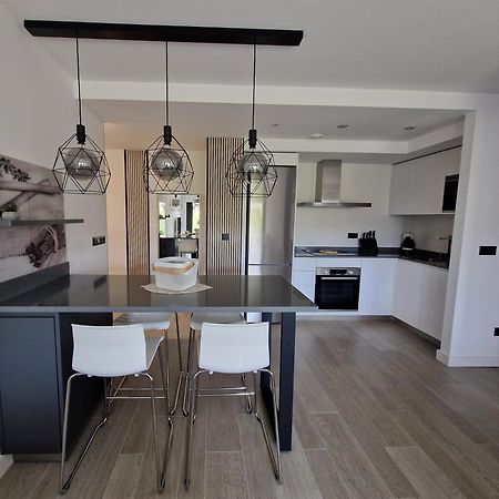 K-Nelas Home Muy Cerca De La Playa Y Del Centro サンシェンショ エクステリア 写真